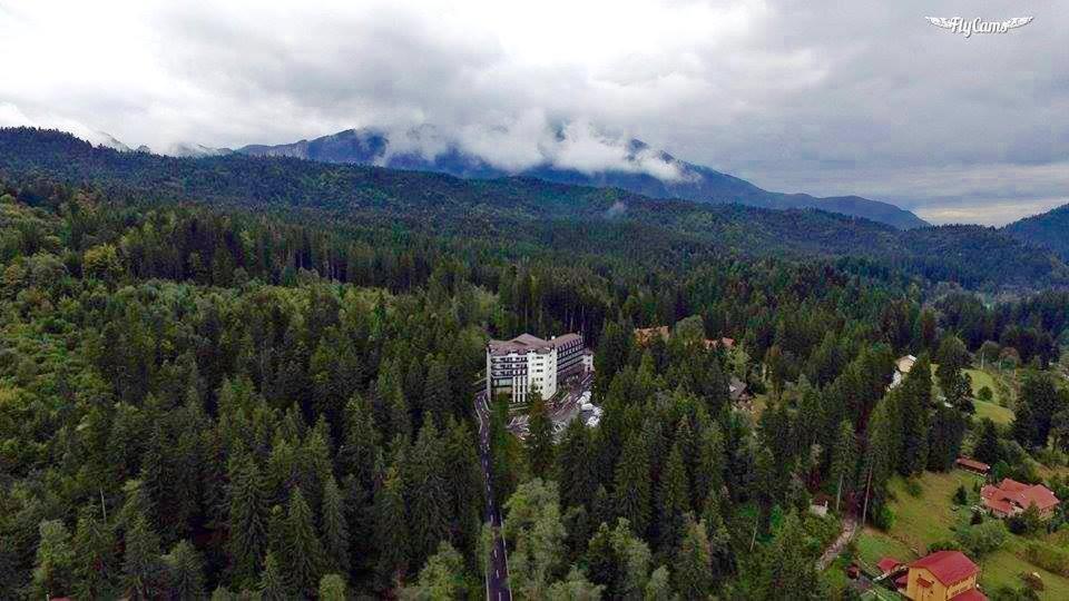 Hotel Hart Предеал Екстериор снимка