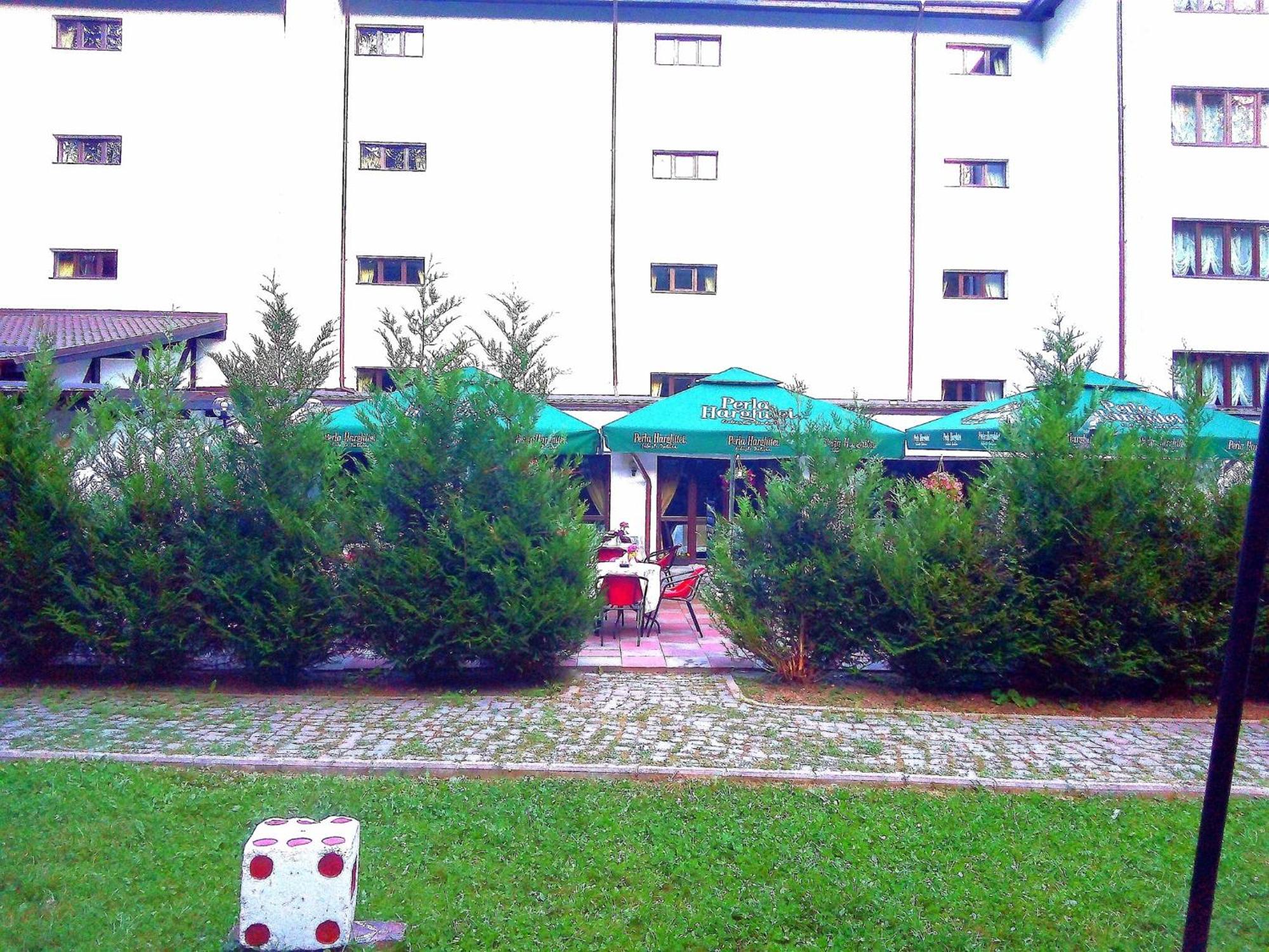 Hotel Hart Предеал Екстериор снимка